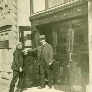 25SouthStreet_Doors_08.jpg
